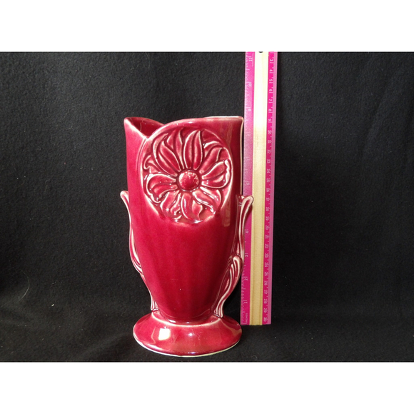Red Ceramic Flower Design Home Decor Vase 1940's - Picture 3 of 7